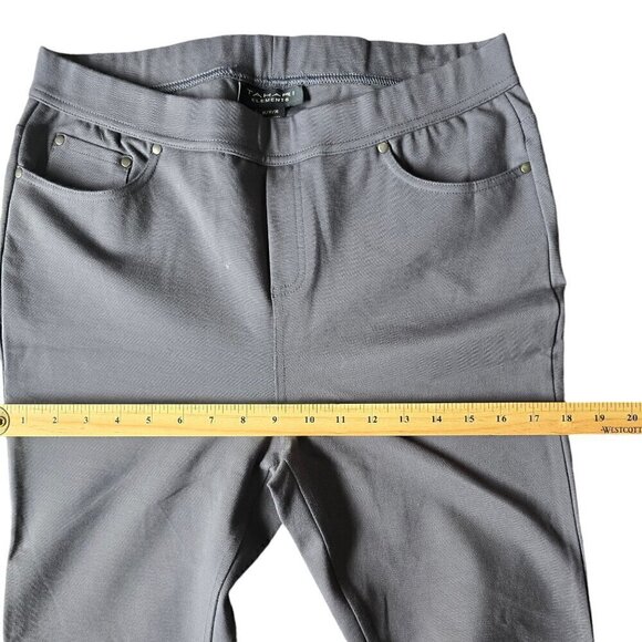 Tahari  Elements Stretch Grey Pants. size Medium - Picture 6 of 8